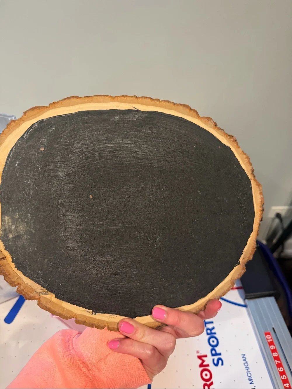 N/A round marble